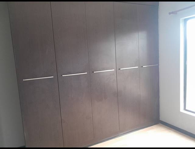 2 BEDROOM TOWNHOUSE FOR SALE IN GLENVISTA